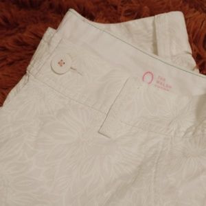 Lilly Pulitzer White Walsh Shorts